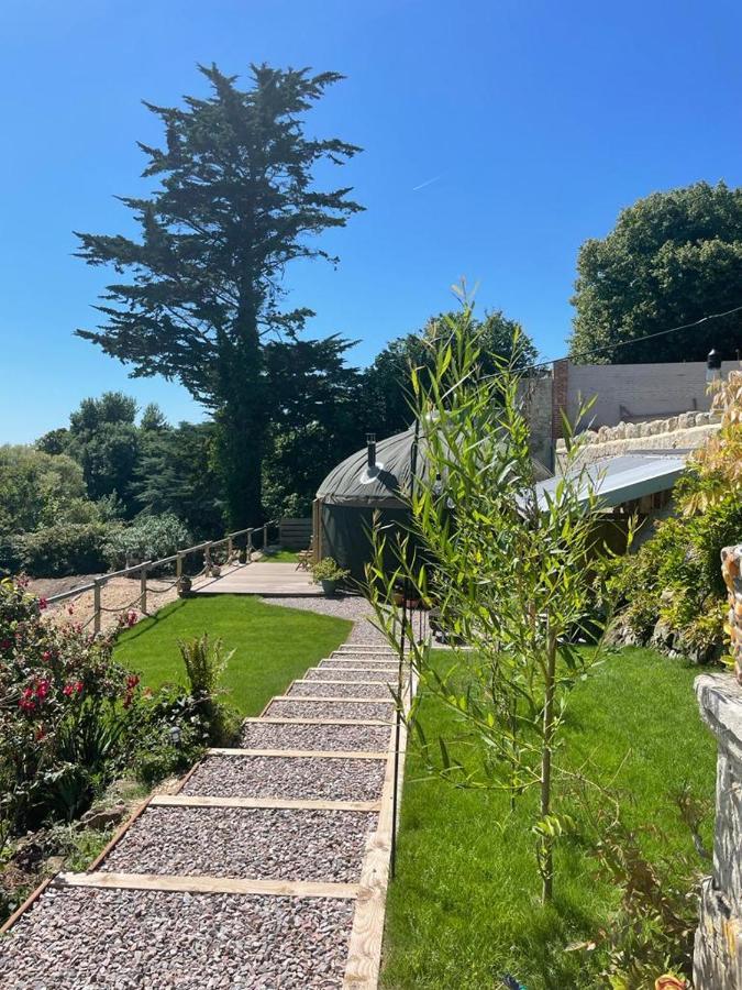 Puckaster Cove Luxury Yurt Hotel Niton Bagian luar foto
